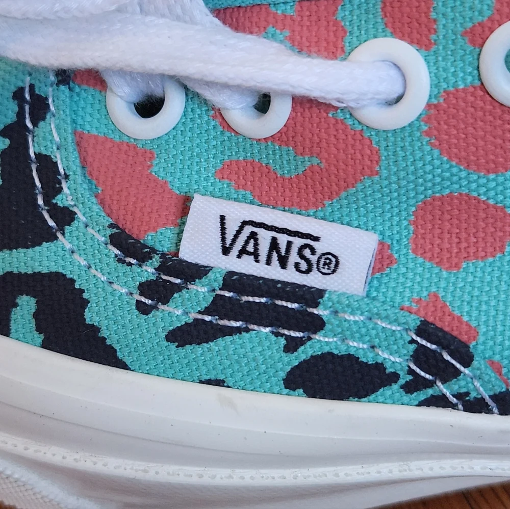 Vans stylish classic