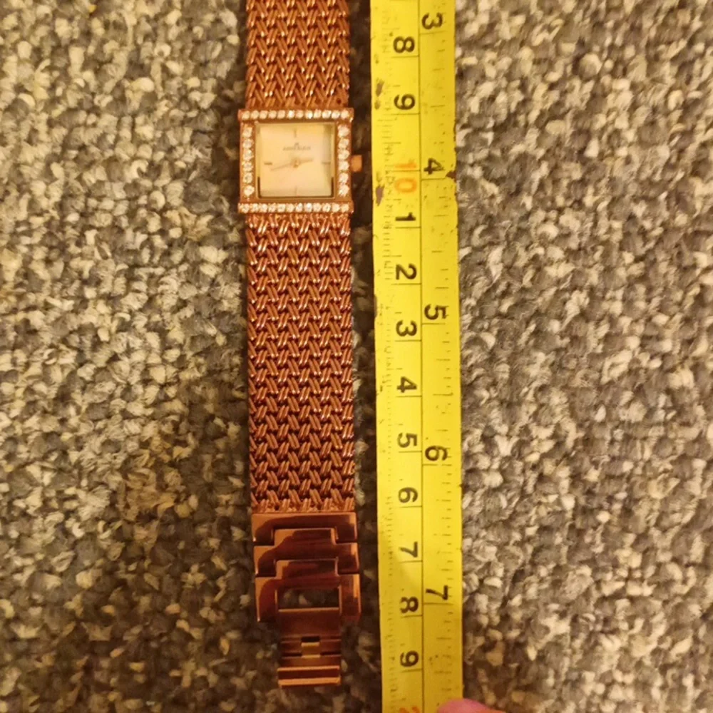 Anne Klein anne klein