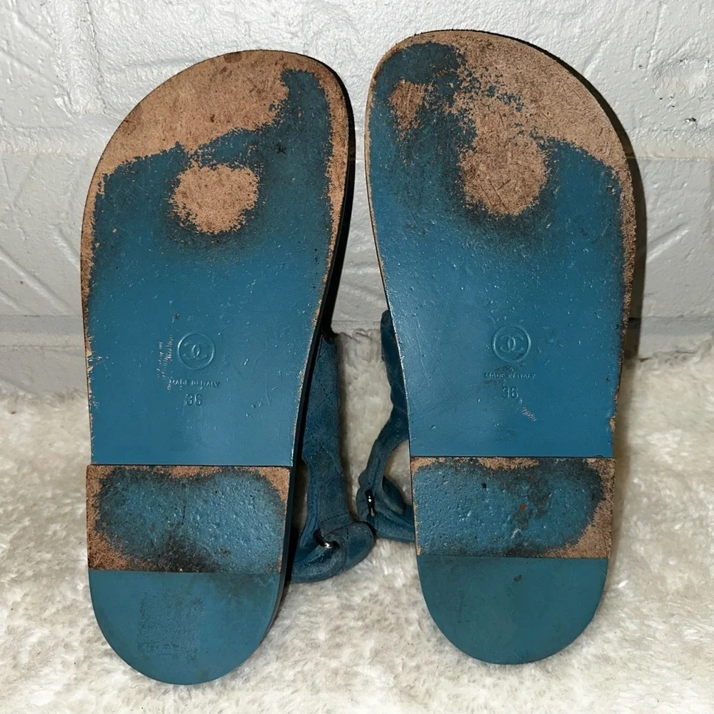 CHANEL c2021 blue