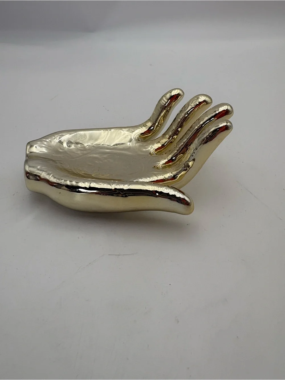 N/A shiny ceramic