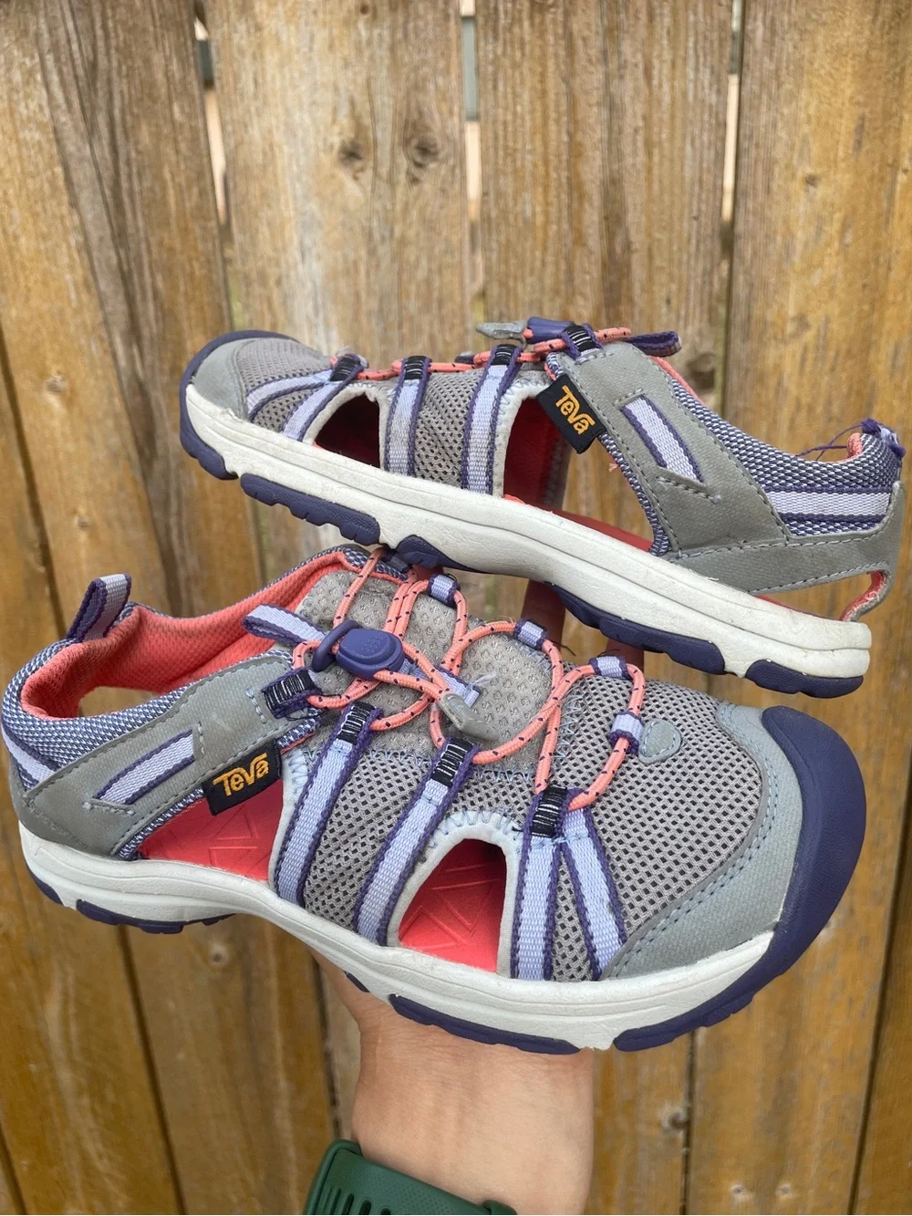TEVA Strappy Hiking Kids Waterproof Outdoor Camping Sandals Size 2
