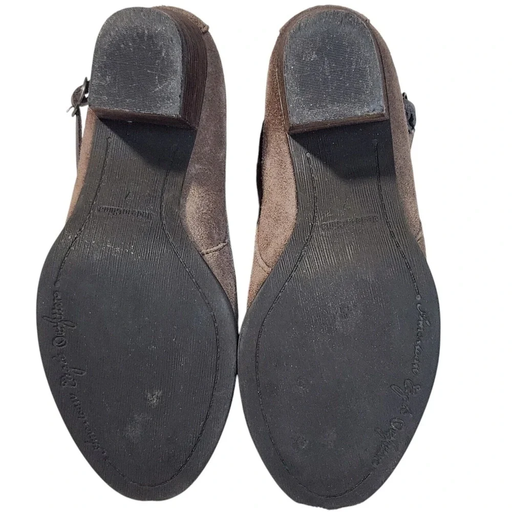 American Eagle By Payless item pre