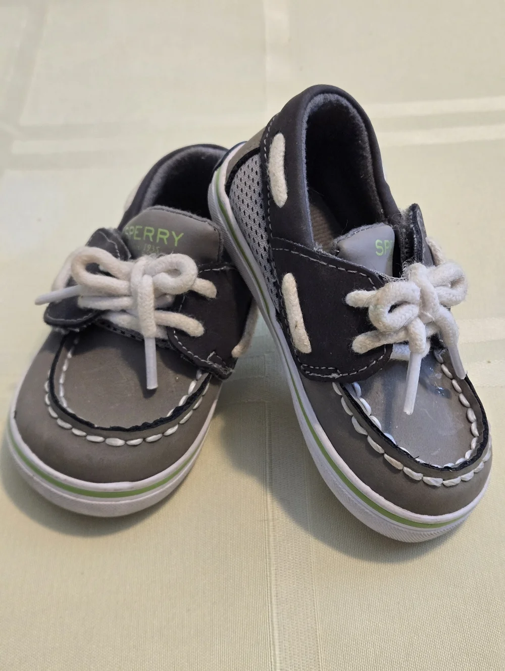 Sperry kids intrepid