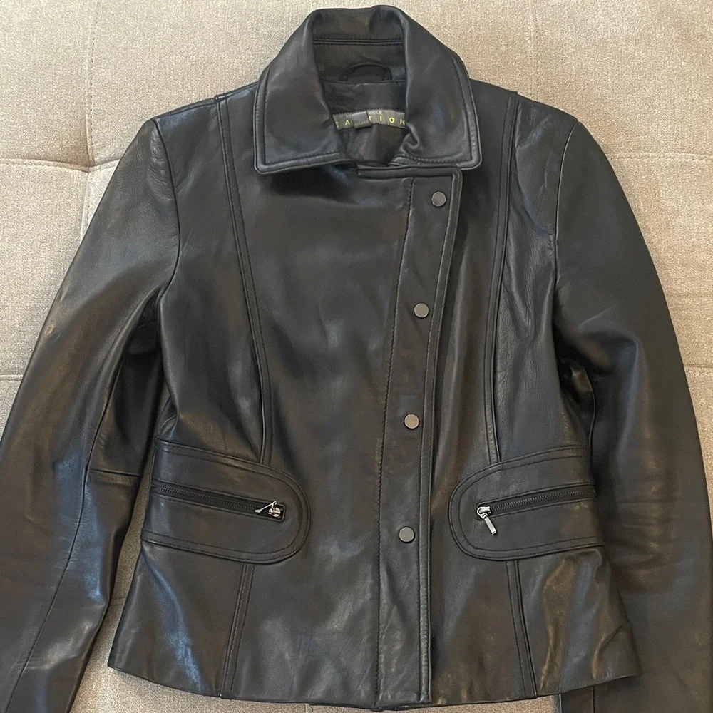 chic black