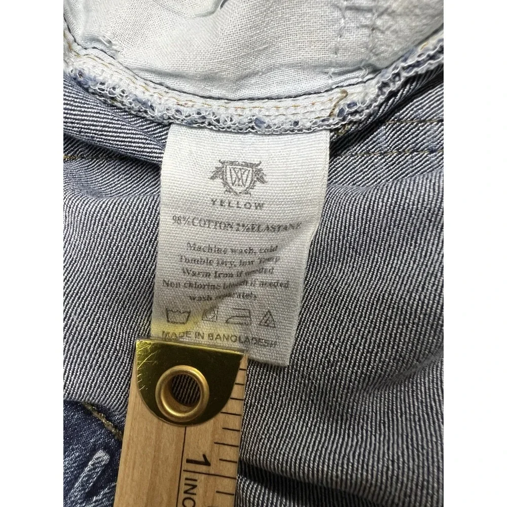 Yellow DNM yellow dnm