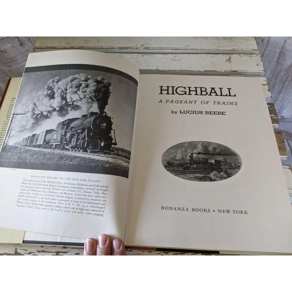 Unbranded highball pageant