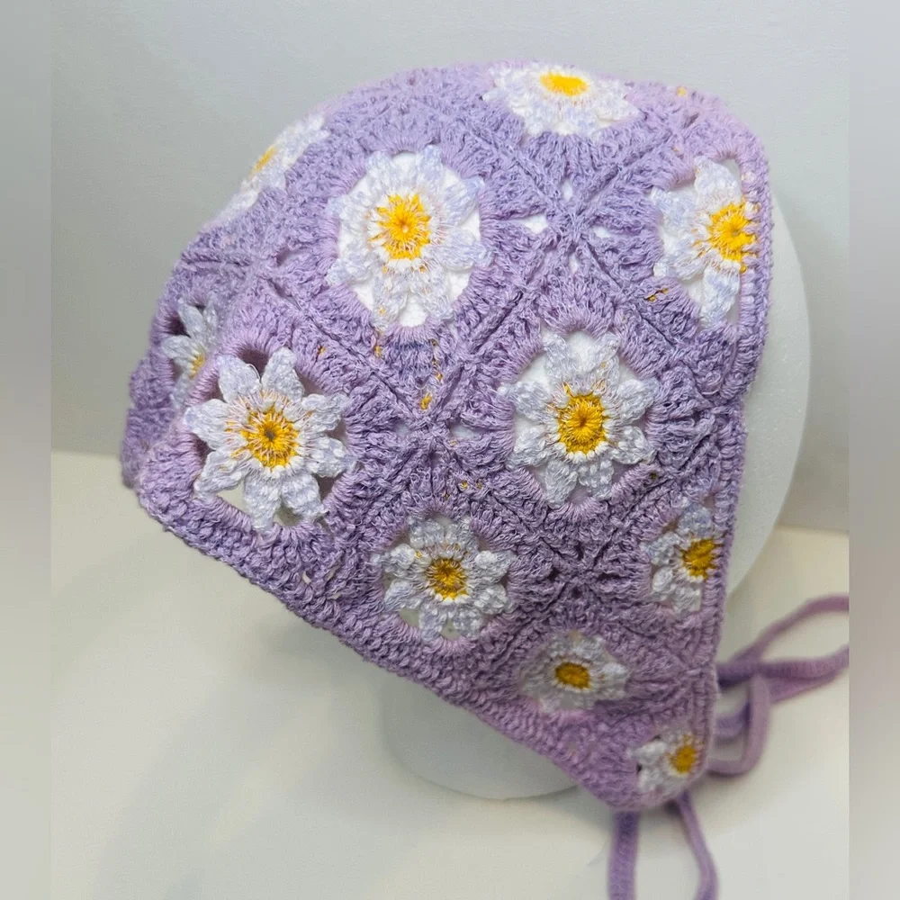 Source Unknown women’s lavender