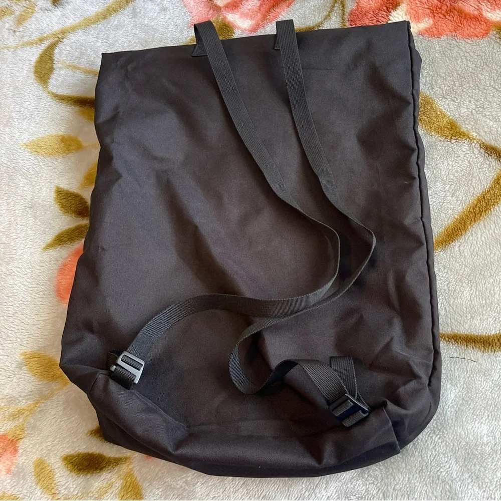On Running excellent backpack