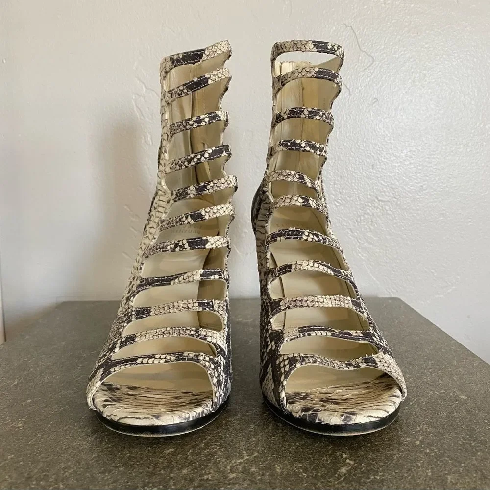 Stuart Weitzman excellent some