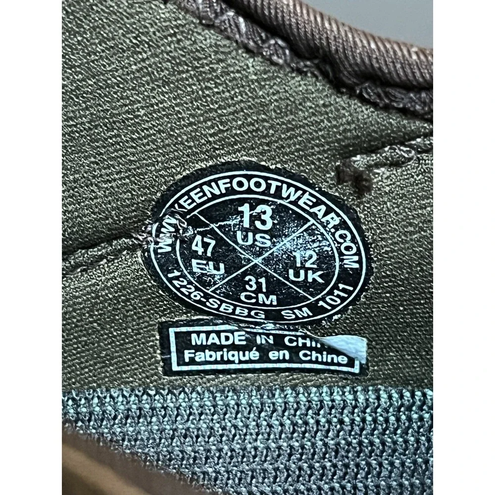 Keen men size