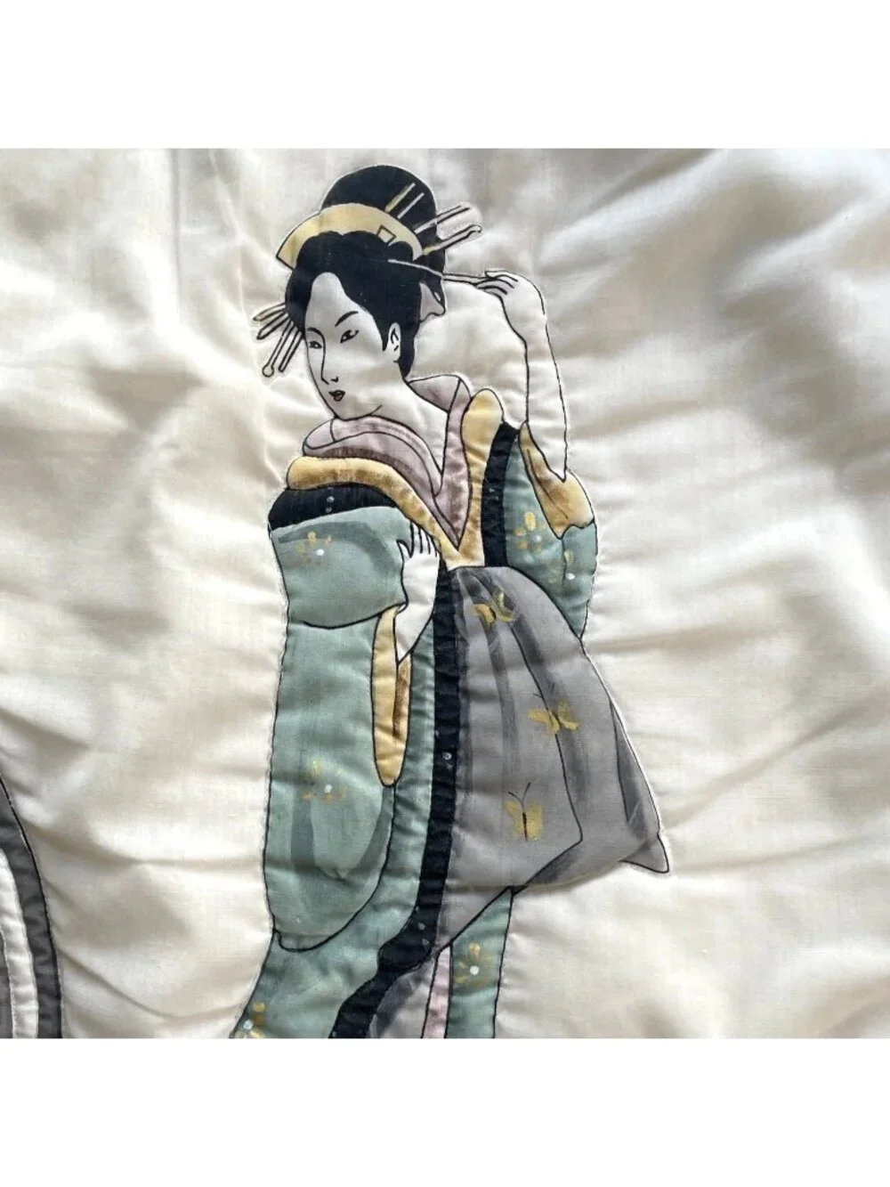 Vintage handpainted quilted
