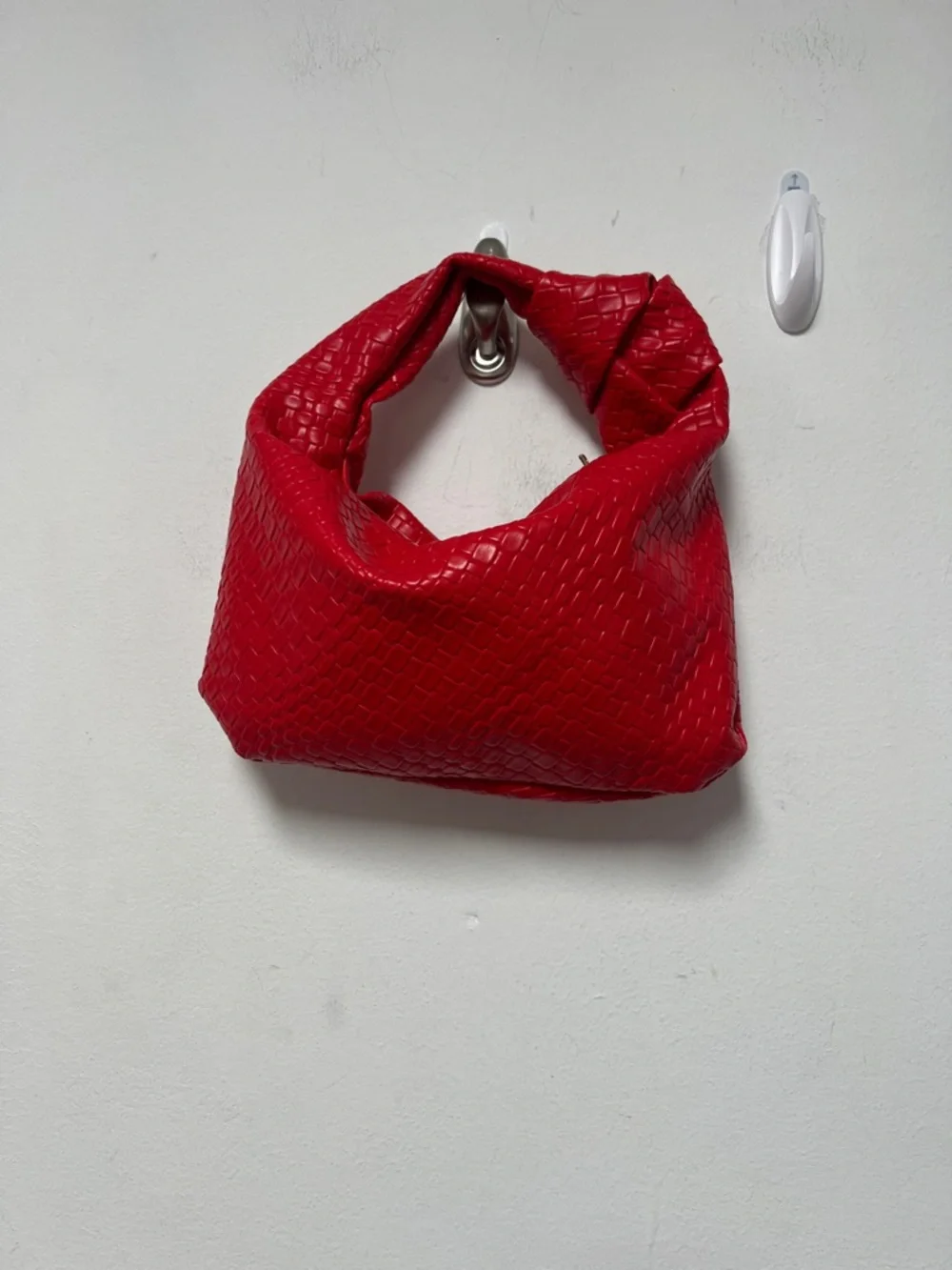 MOTF red woven