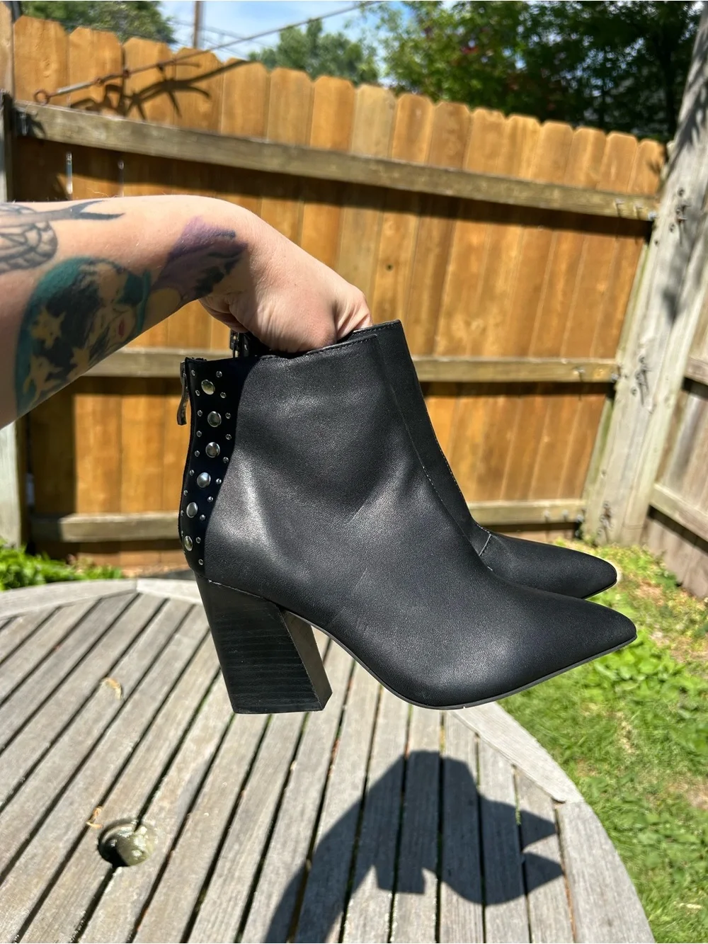Golo black studded