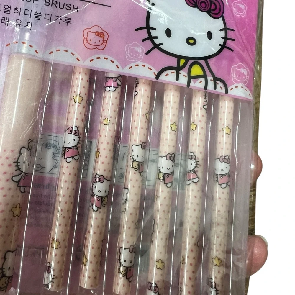 Hello Kitty hello kitty