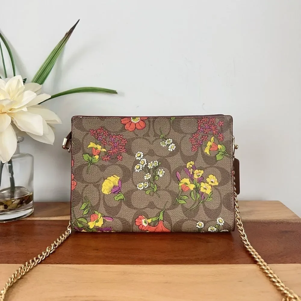 Coach nwt slim