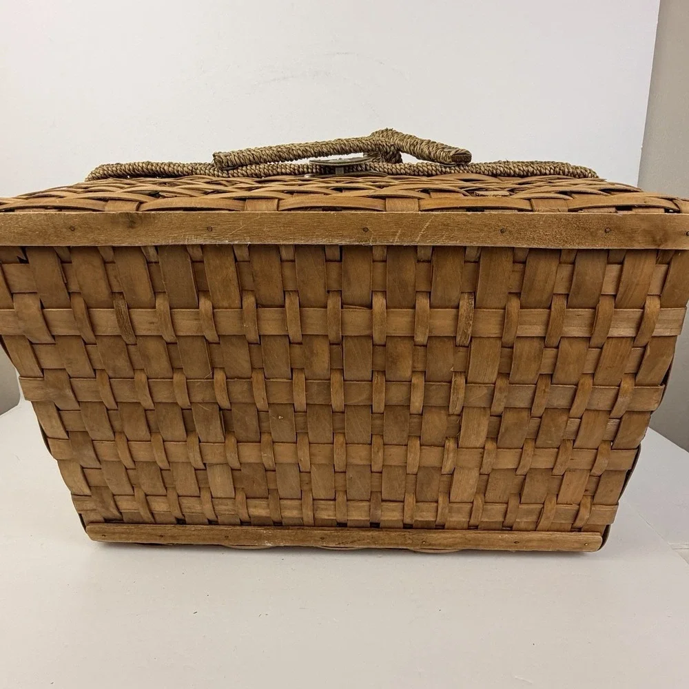 White Cross vintage preowned