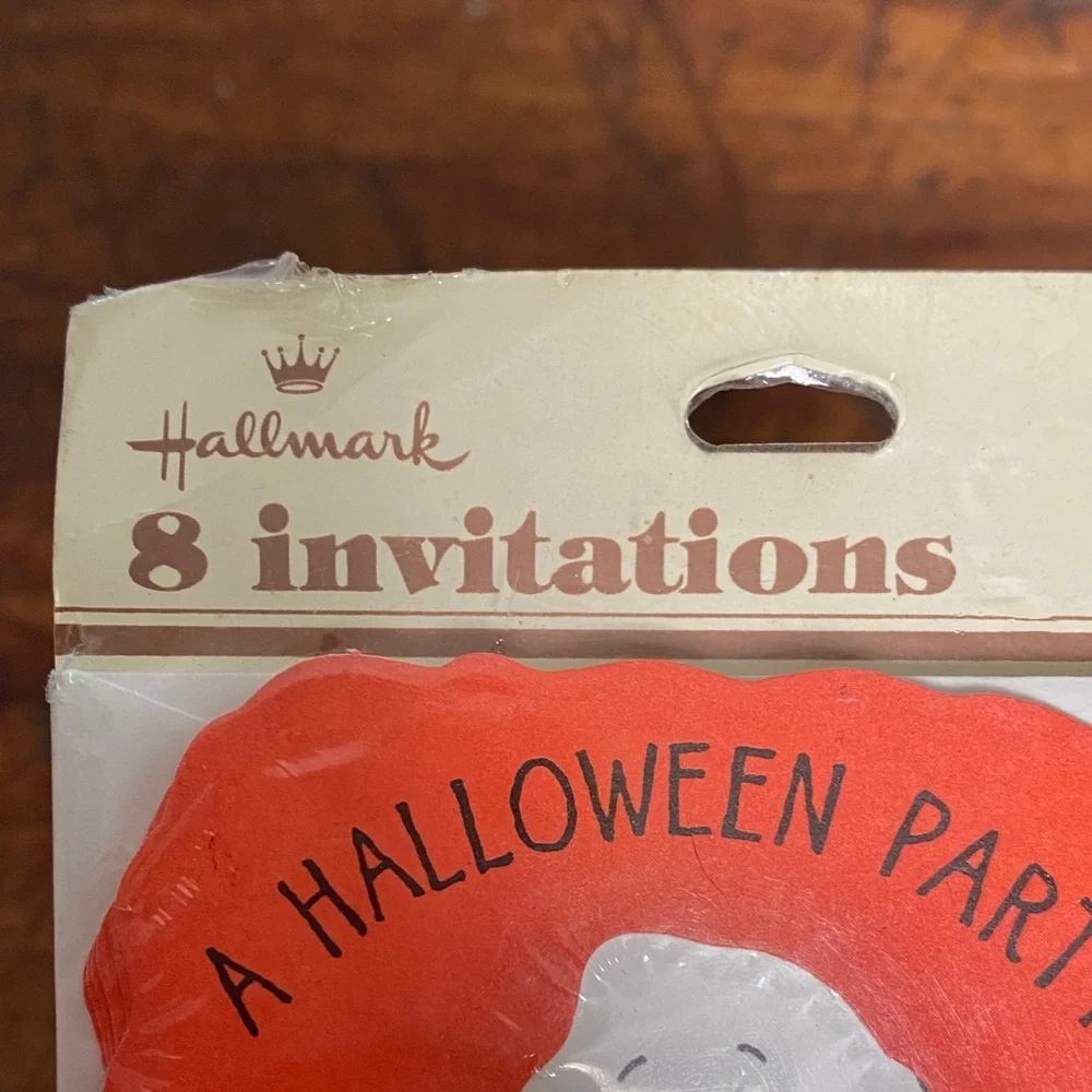 Hallmark packs vintage