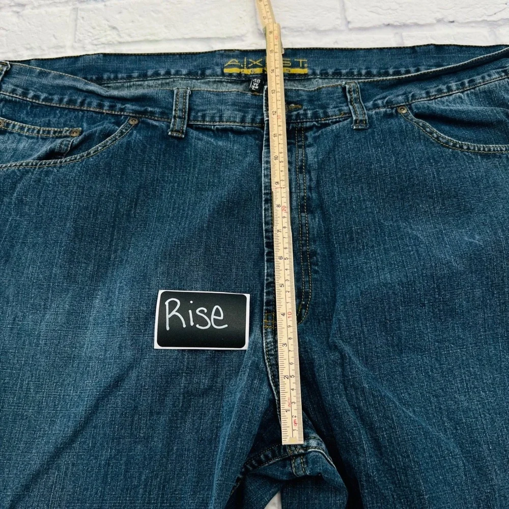 Axist relaxed fit