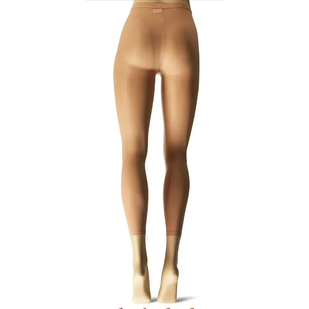 Capezio hold stretch