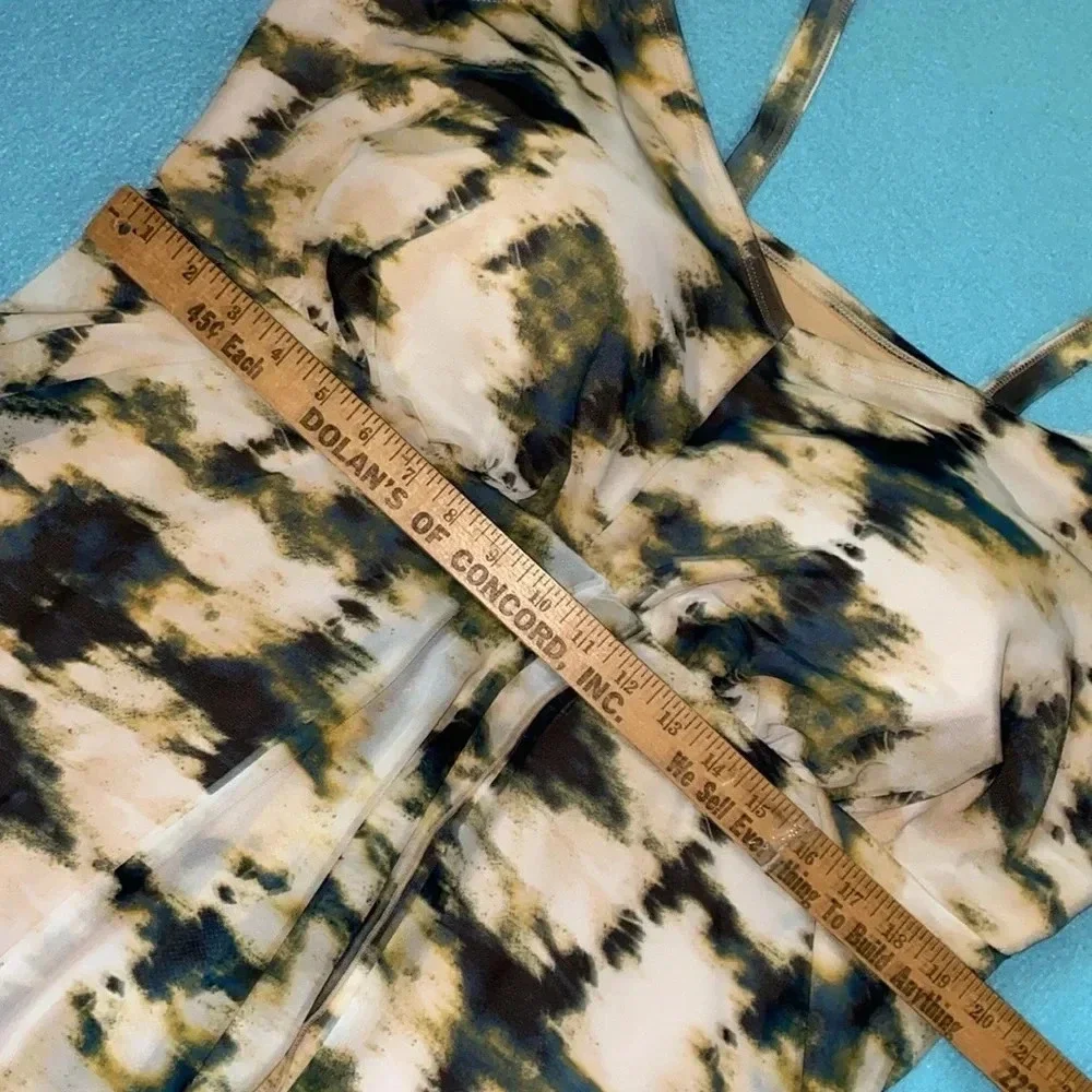 Cacique swim by