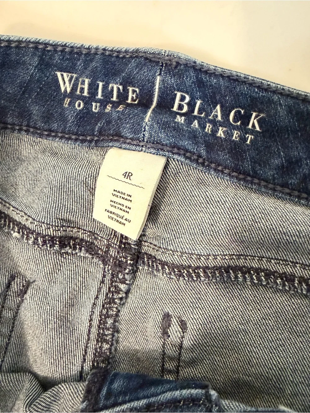 White House Black Market Women's Slim Skinny Jeans - Medium Blue Wash