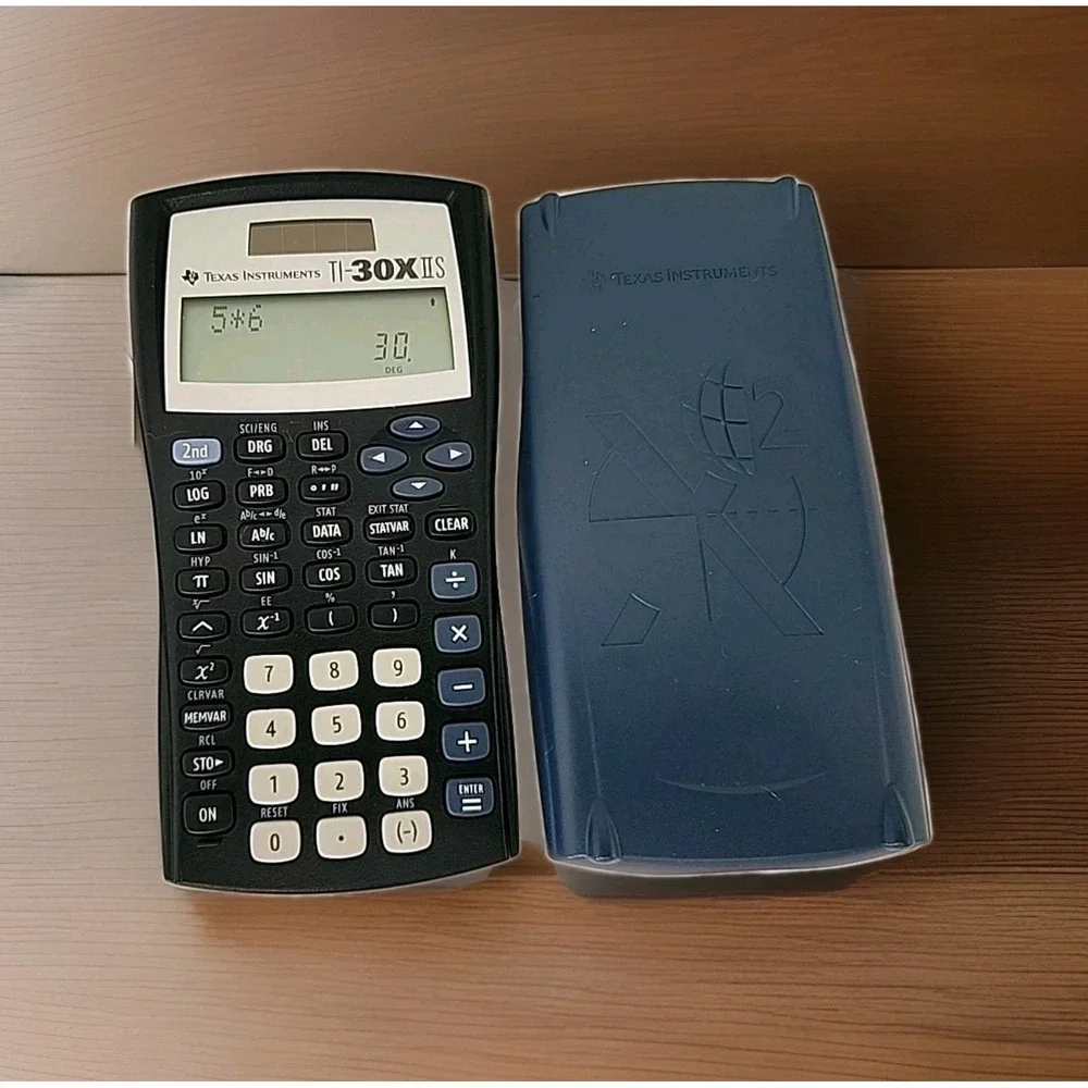 Texas Instruments TI-30X IIS 2-Line Scientific Calculator w/Cover Works!