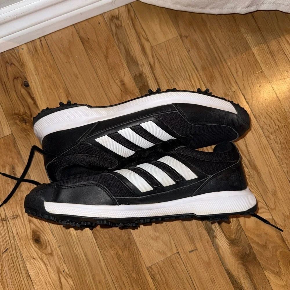 adidas gently worn