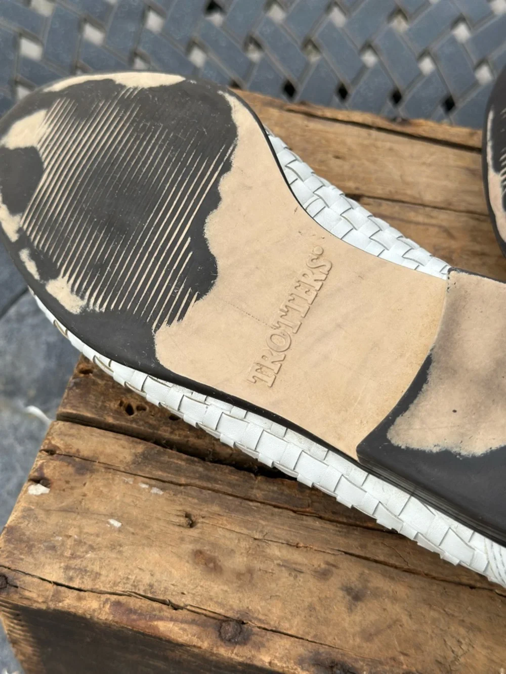 Trotters breathable woven