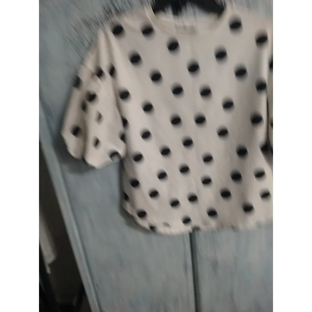 Zara lightweight cream