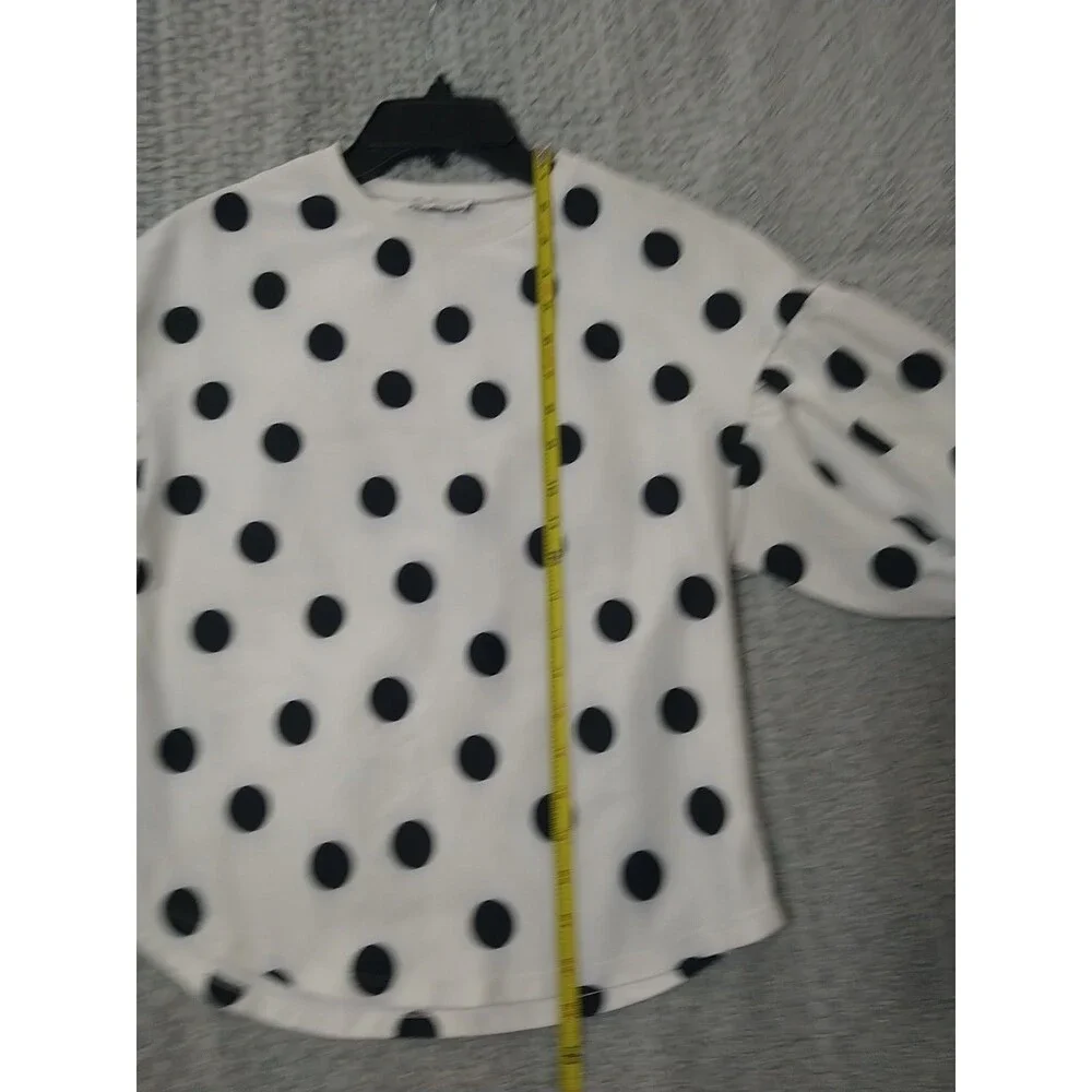 Zara lightweight cream