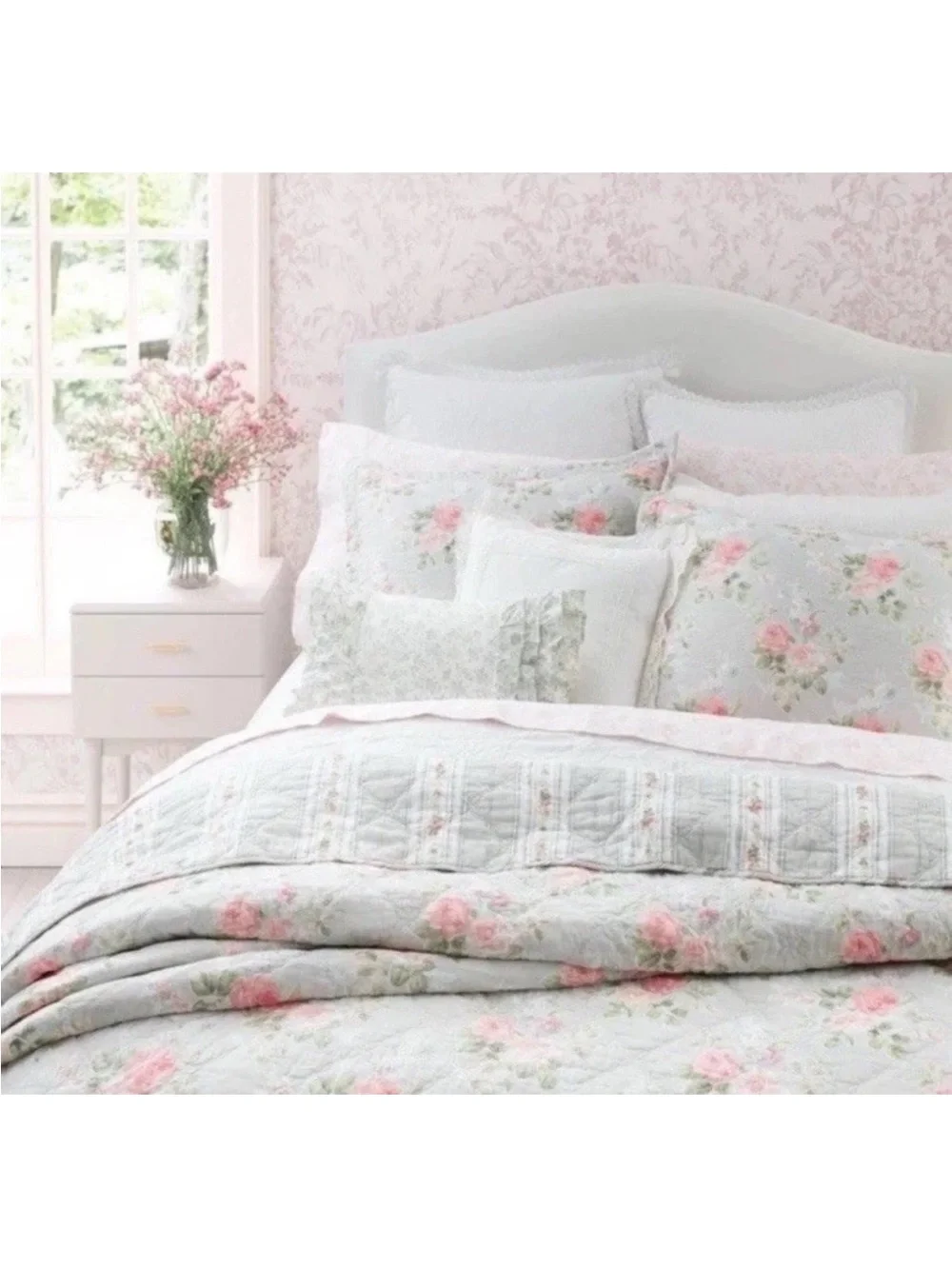 Laura Ashley laura ashley