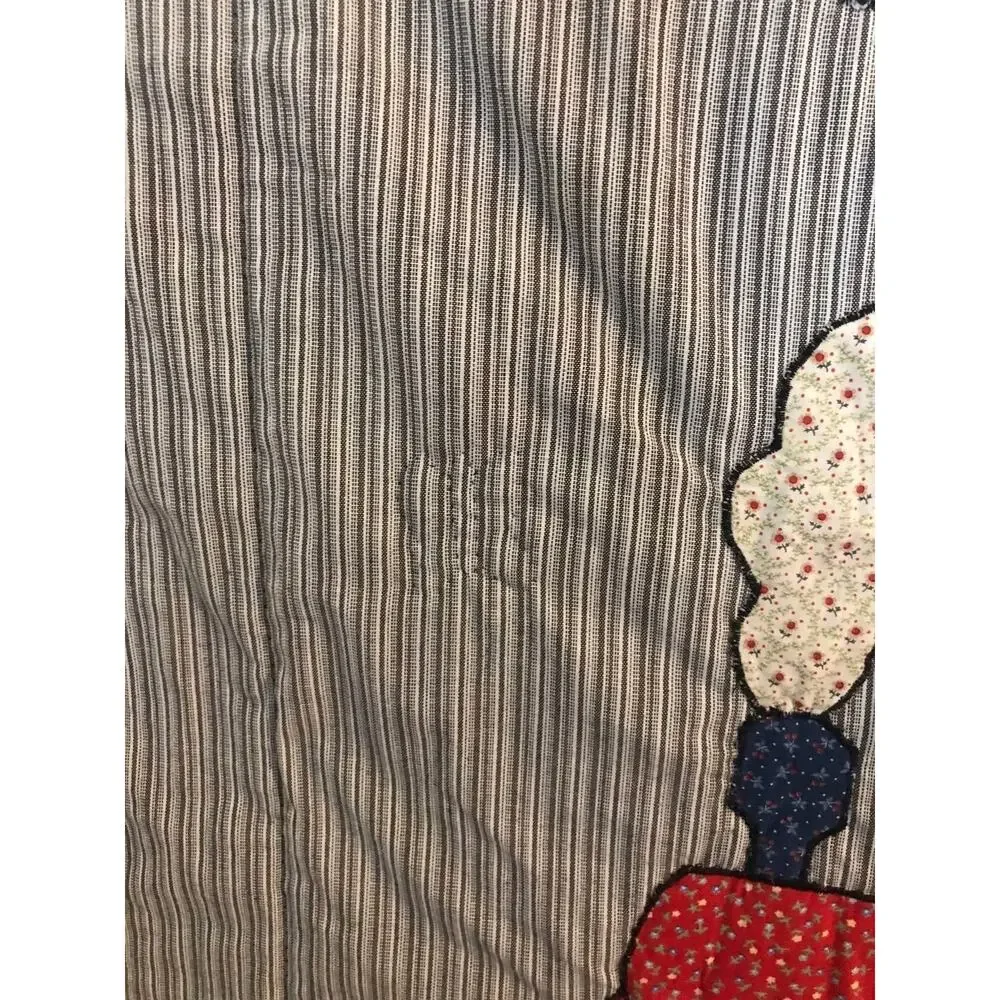 Train‎ blanket 41 1/2 x54 1/2