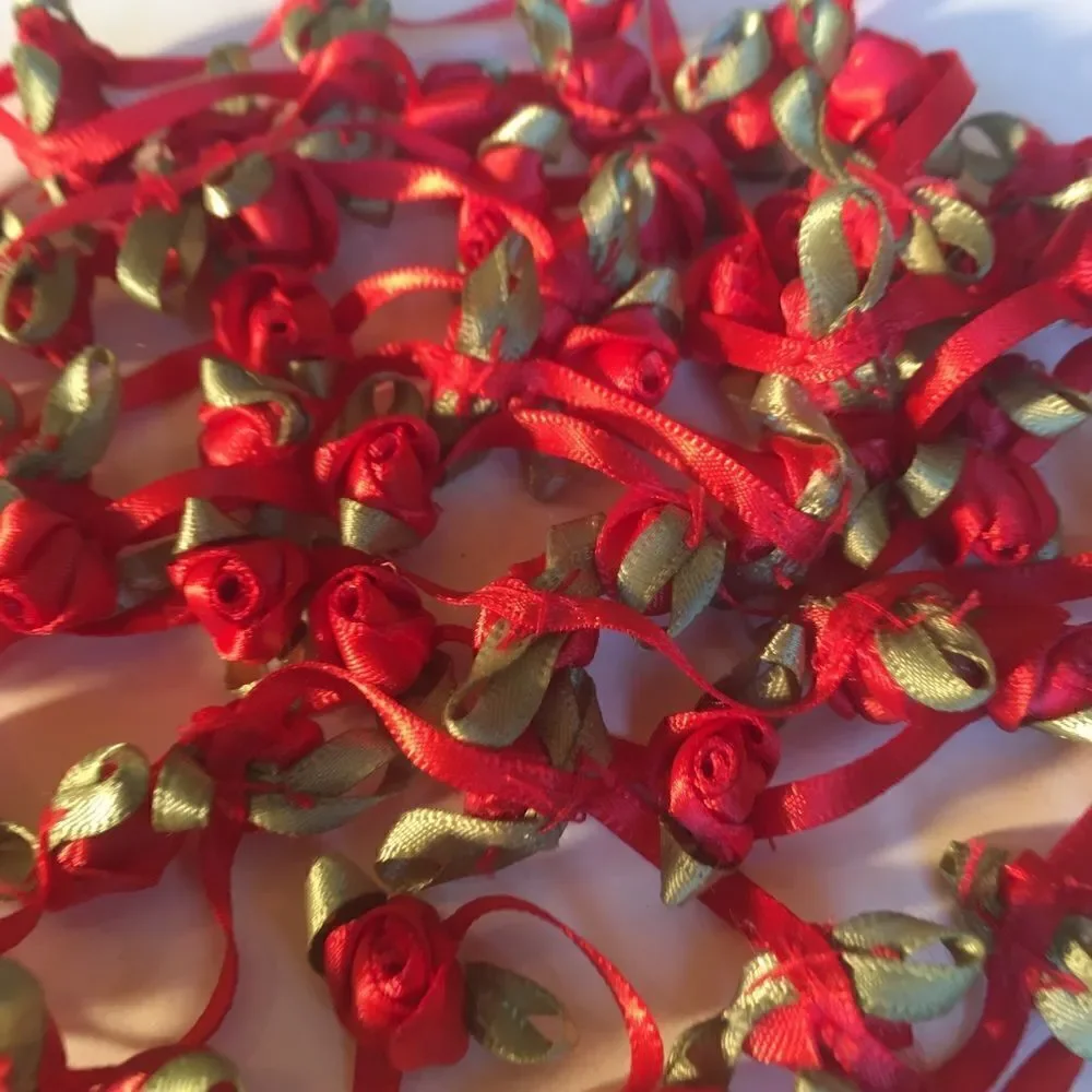N/A red satin