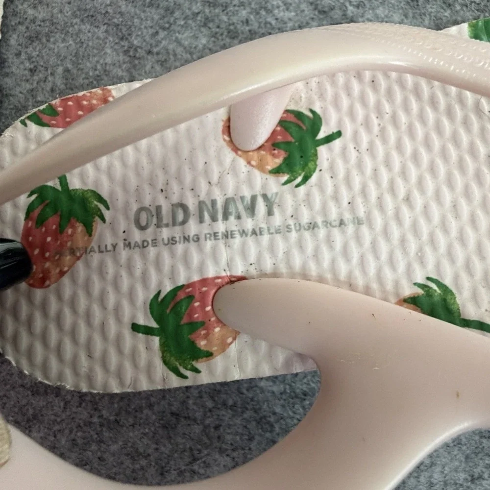 Toddler Girls Strawberry Print Flip Flops‎ Pink Elastic Back Strap Size 6