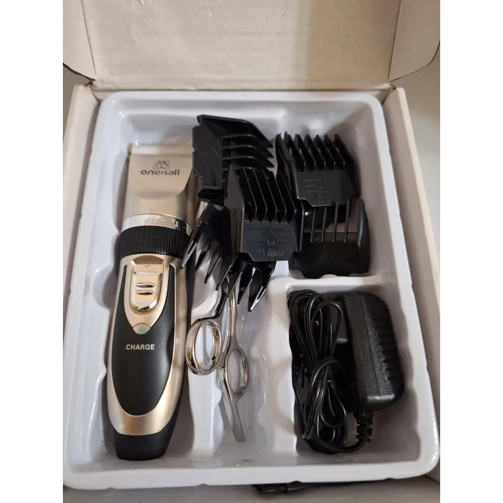 Oneisall Professional Pet Electric Clippers Black and Gold - Slightly Used‎