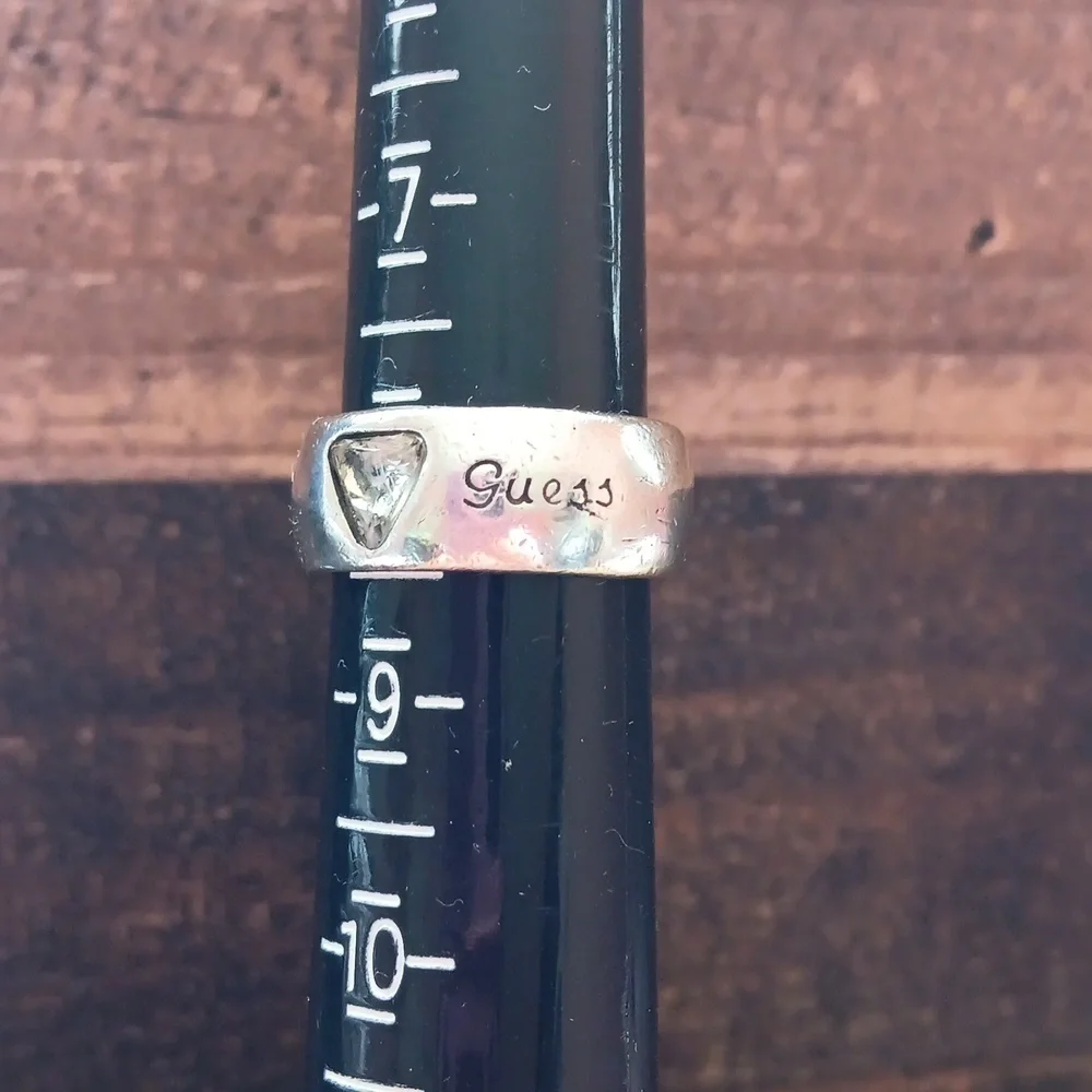 Guess stylish silver