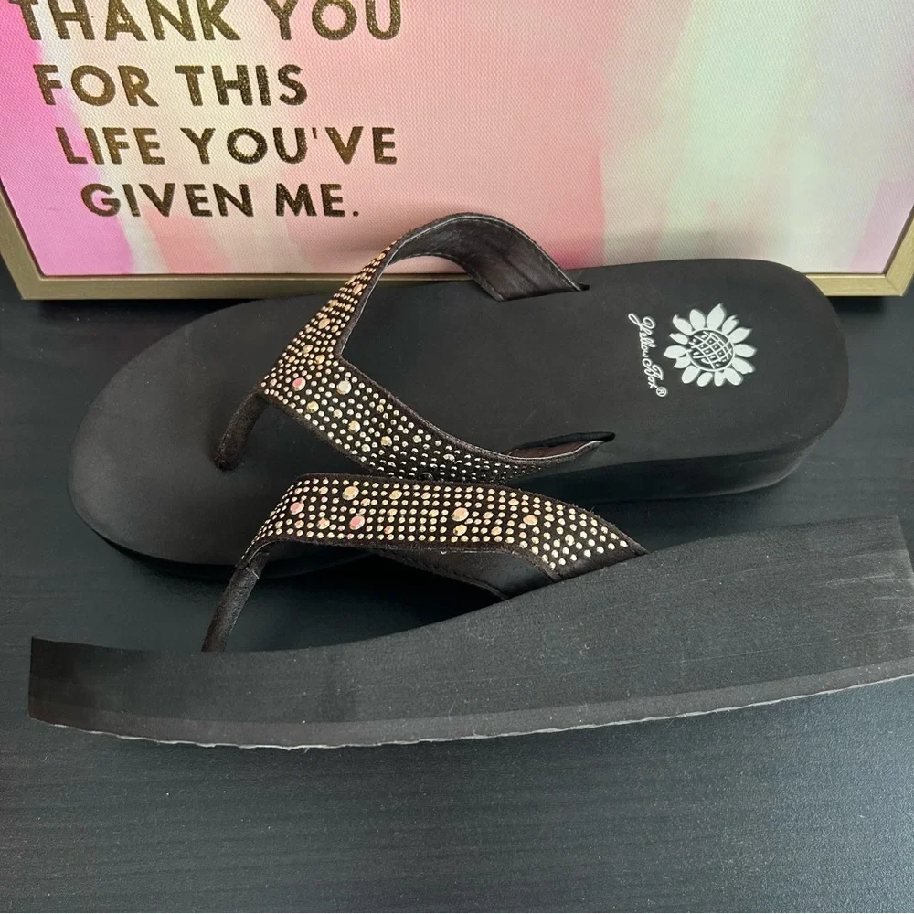 Yellow Box preowned worn