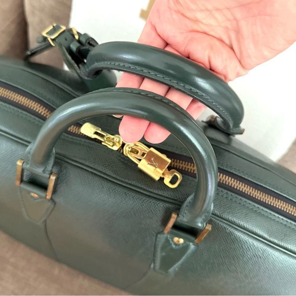 Louis Vuitton authentic louis