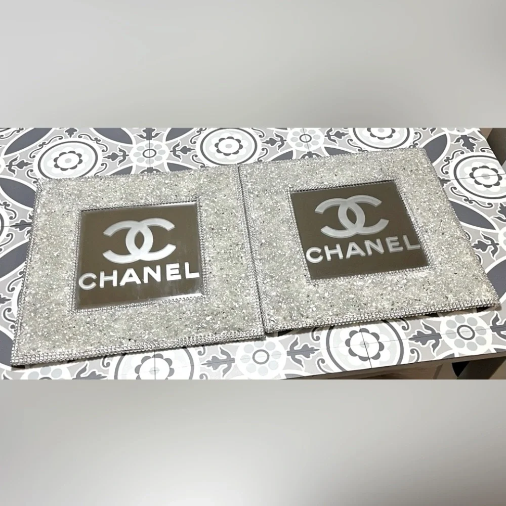 unbranded elegant silver
