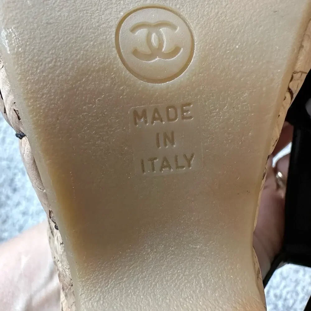 CHANEL patent leather