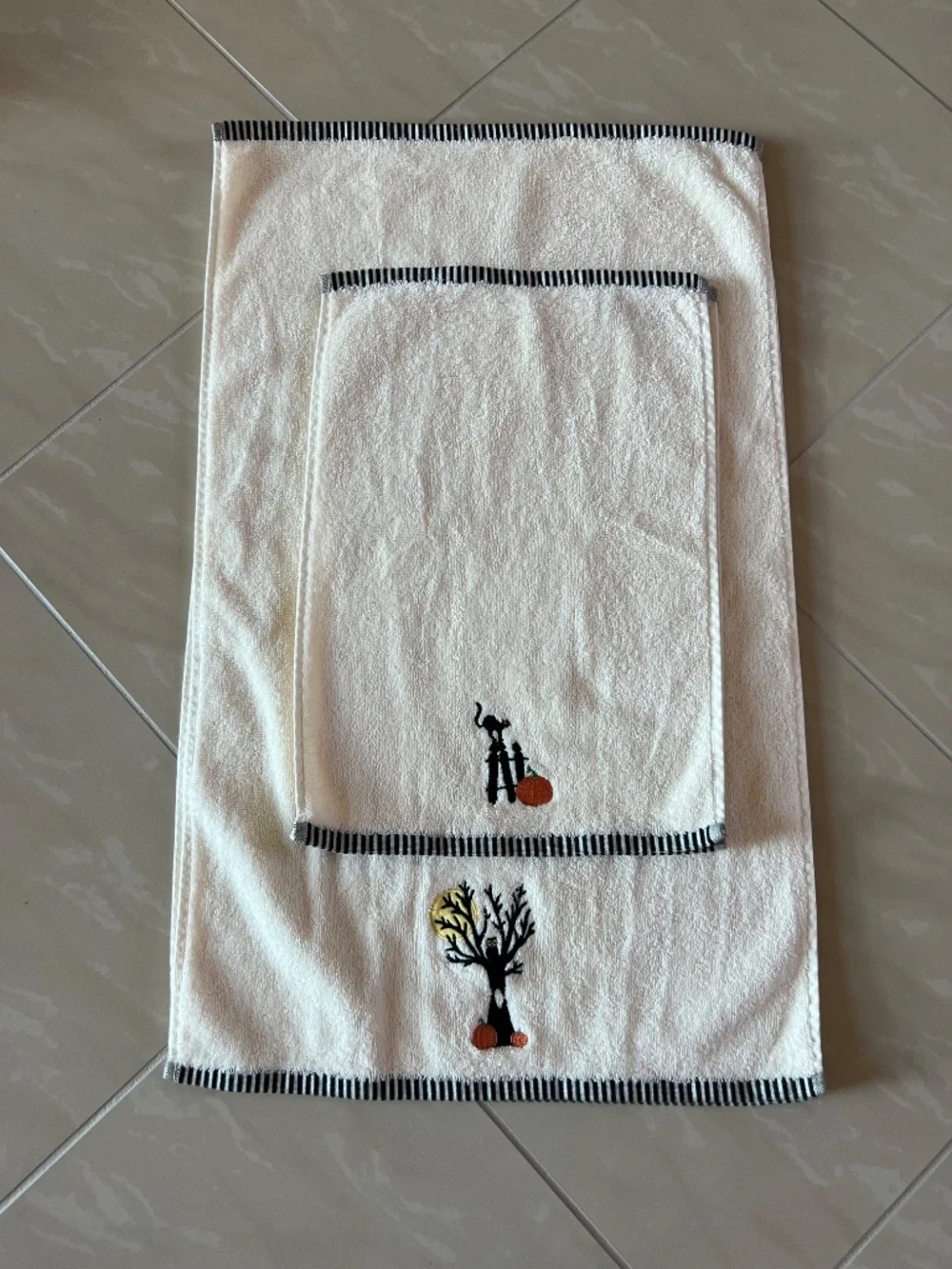 Casaba towel set