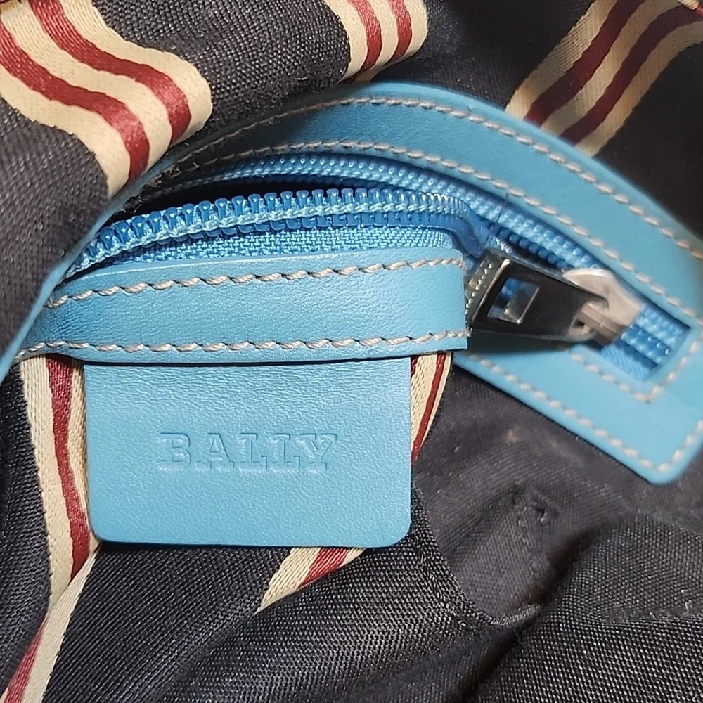 bally blue