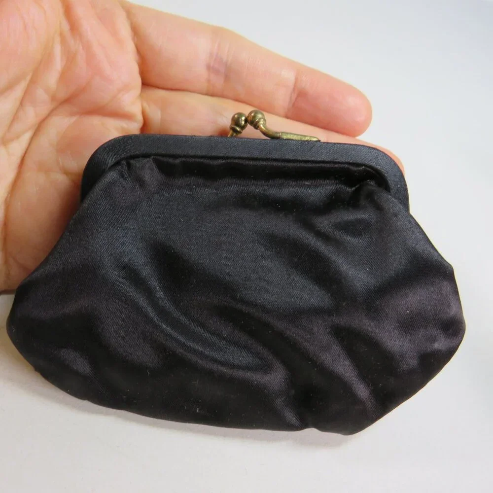 N/A vintage black