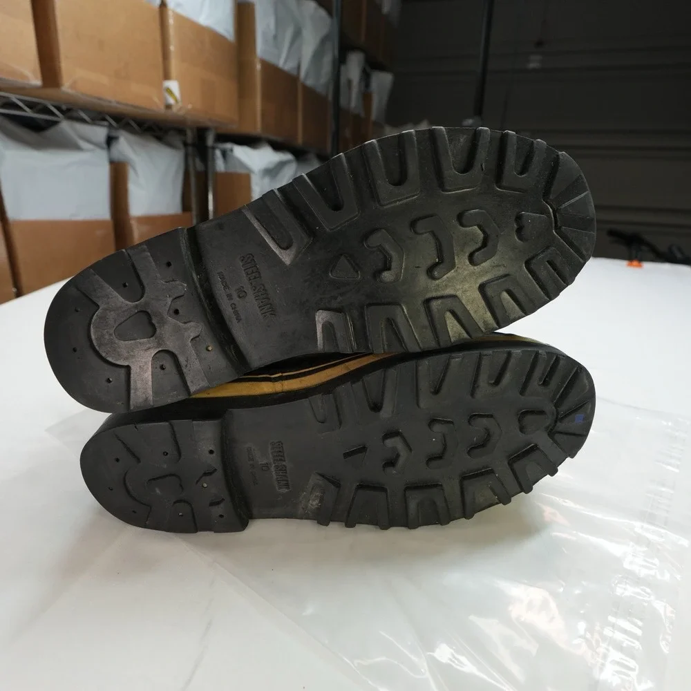 LaCrosse men size
