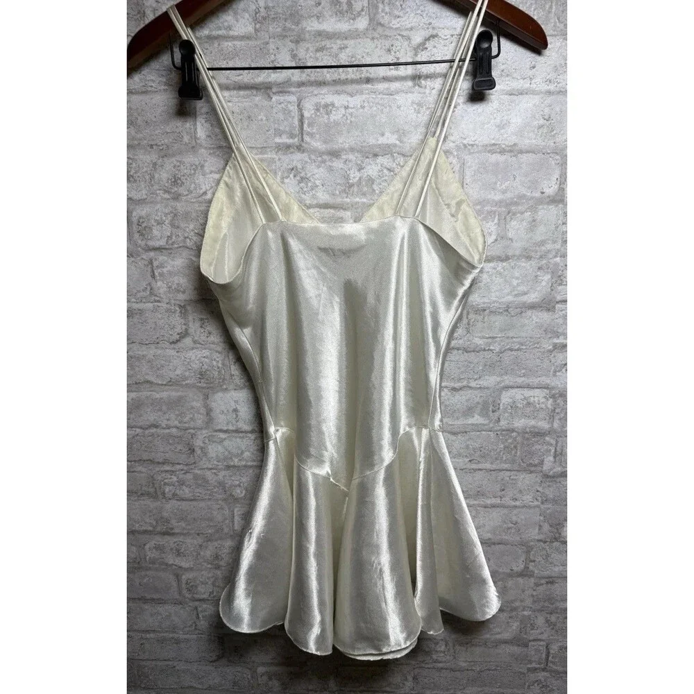 Mervyns beautiful vintage