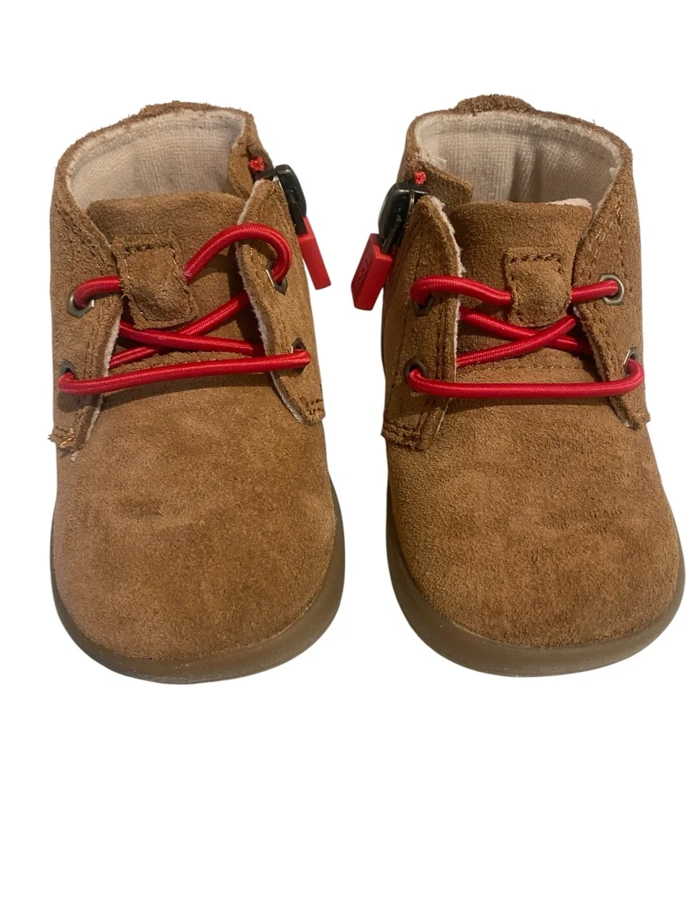 UGG size lace secure