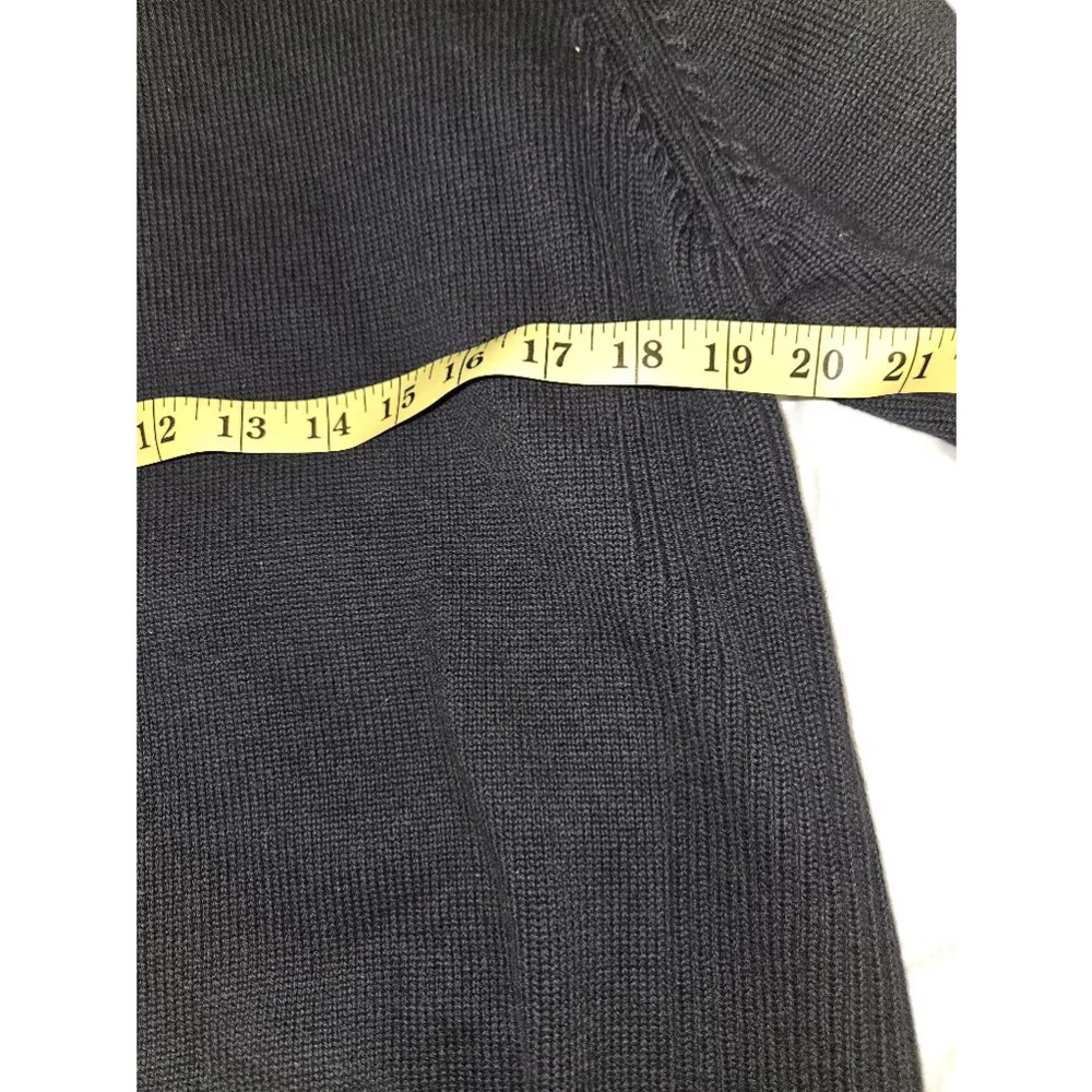 Oscar De La Renta Men's size Large 1/4 zip Black Sweater