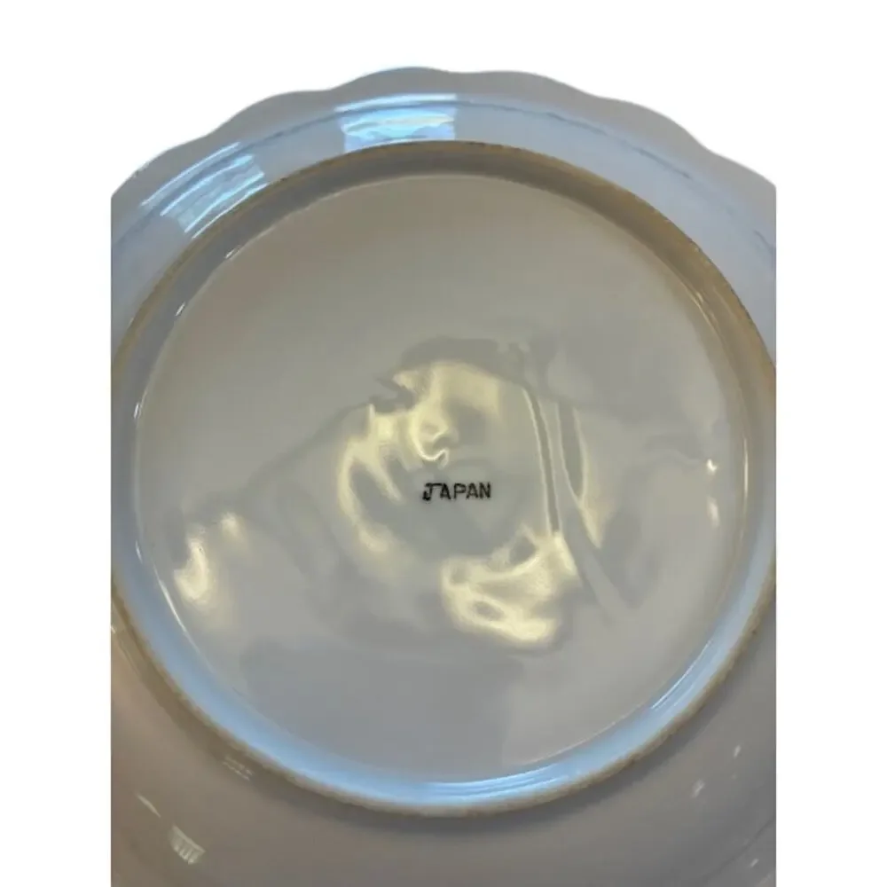 VINTAGE PORCELAIN Pitcher &‎ Wash Basin