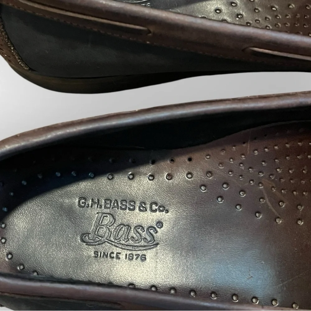 G.H. Bass & Co. Men’s Tassel Loafers – Brown & Black Leather – Size 9M