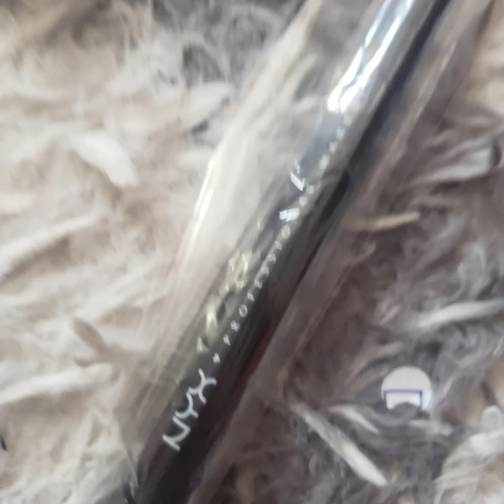 NYX never used